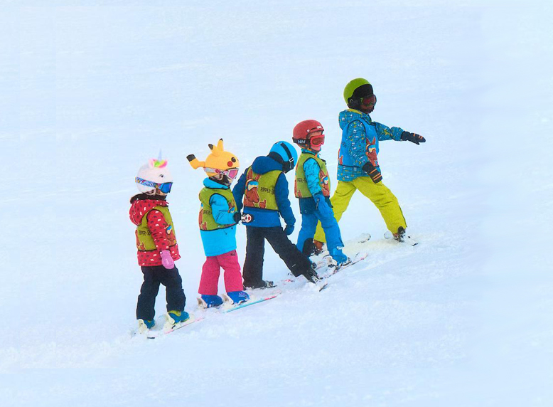 Tips To Get Your Kids Excited For Ski School